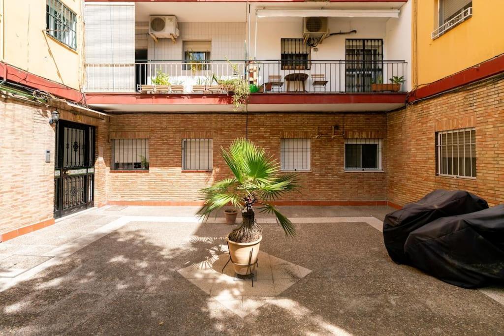 סביליה Apartamento Moderno En Triana 2 Dormitorios Y Aire Acondicionado מראה חיצוני תמונה