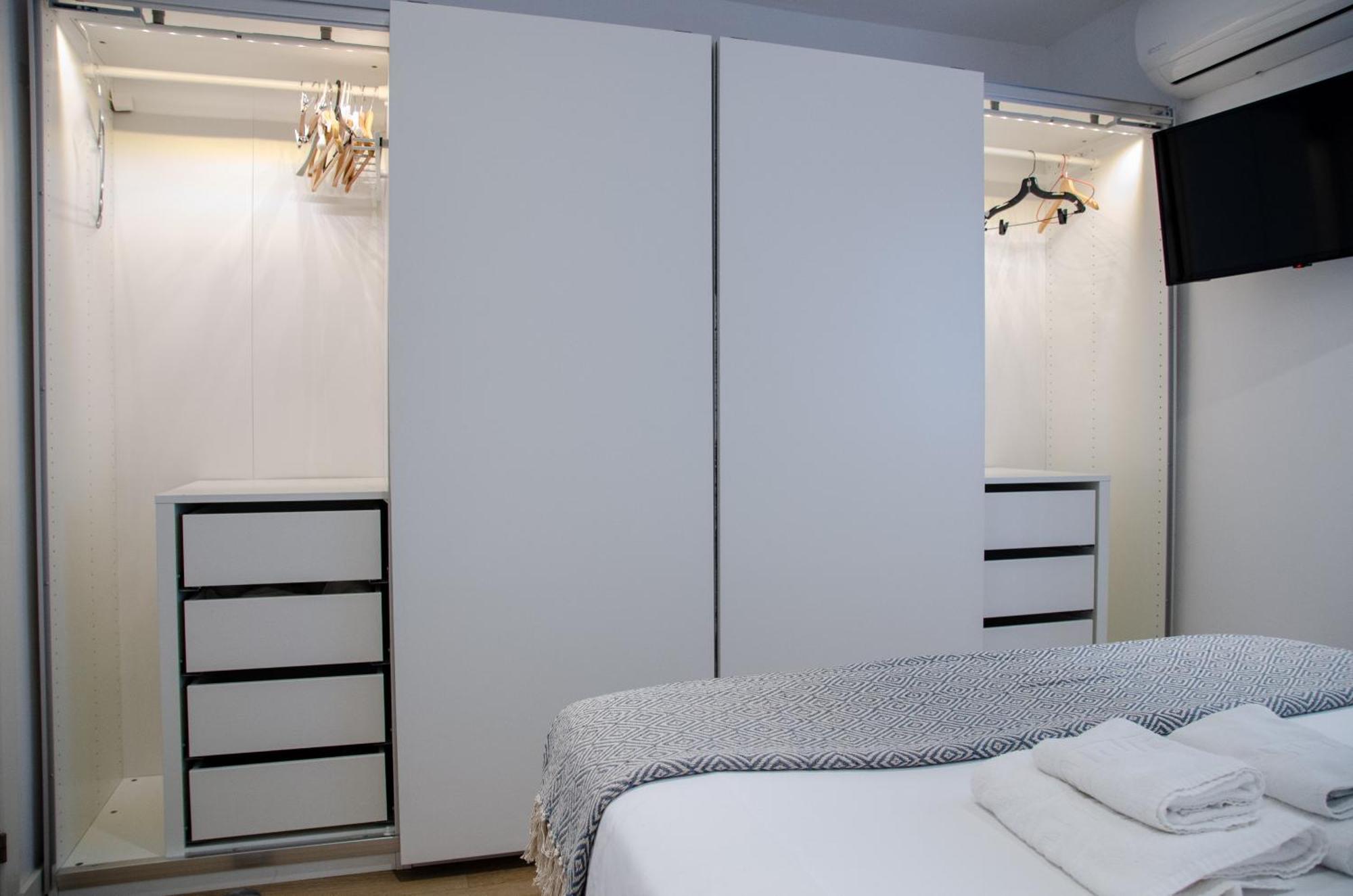 סביליה Apartamento Moderno En Triana 2 Dormitorios Y Aire Acondicionado מראה חיצוני תמונה