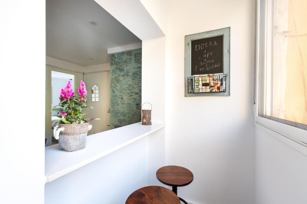 סביליה Apartamento Moderno En Triana 2 Dormitorios Y Aire Acondicionado מראה חיצוני תמונה
